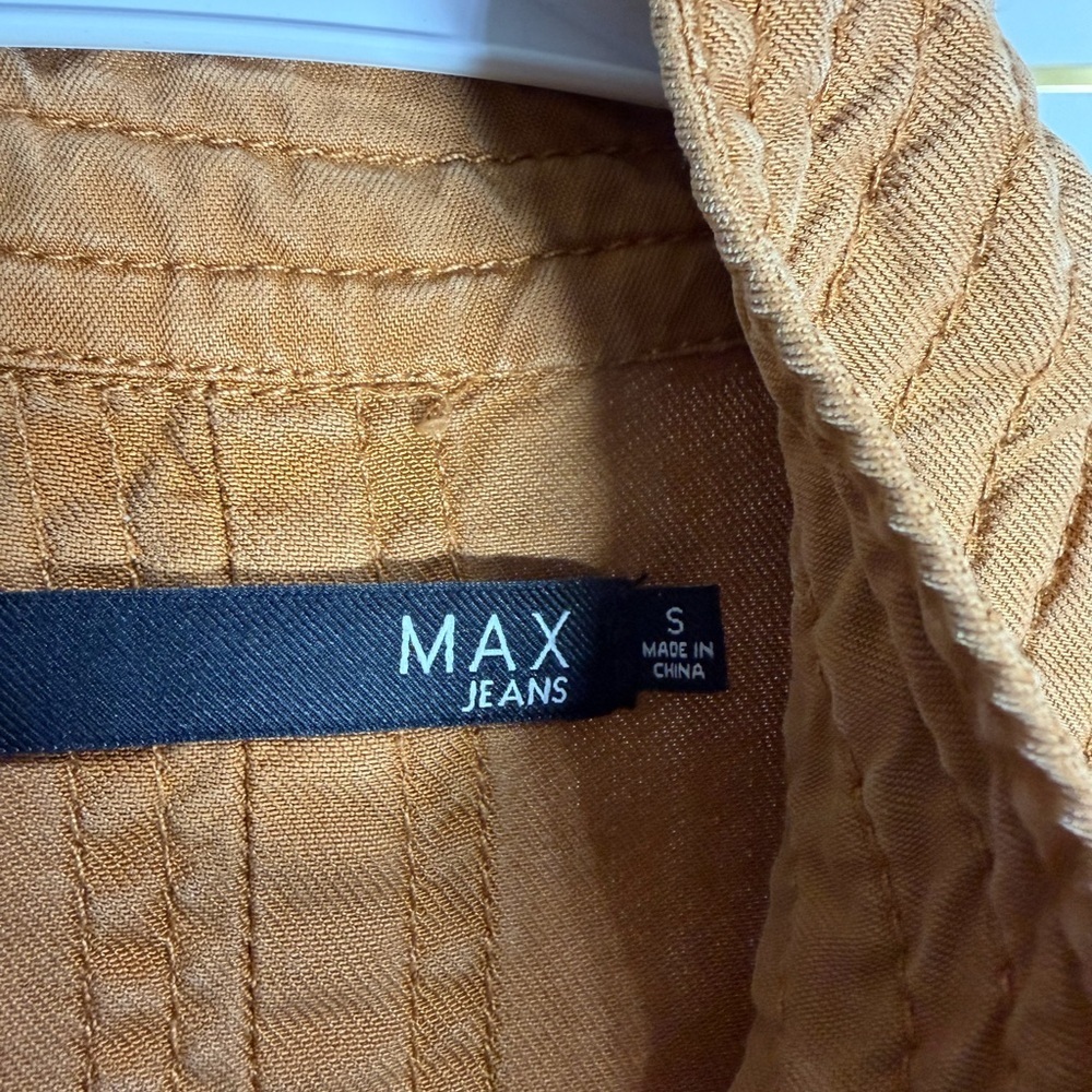 Max Jeans Women's Tan Full Zip Tencel Safari Utility Jacket
 #0018 - Picture 4 of 7
